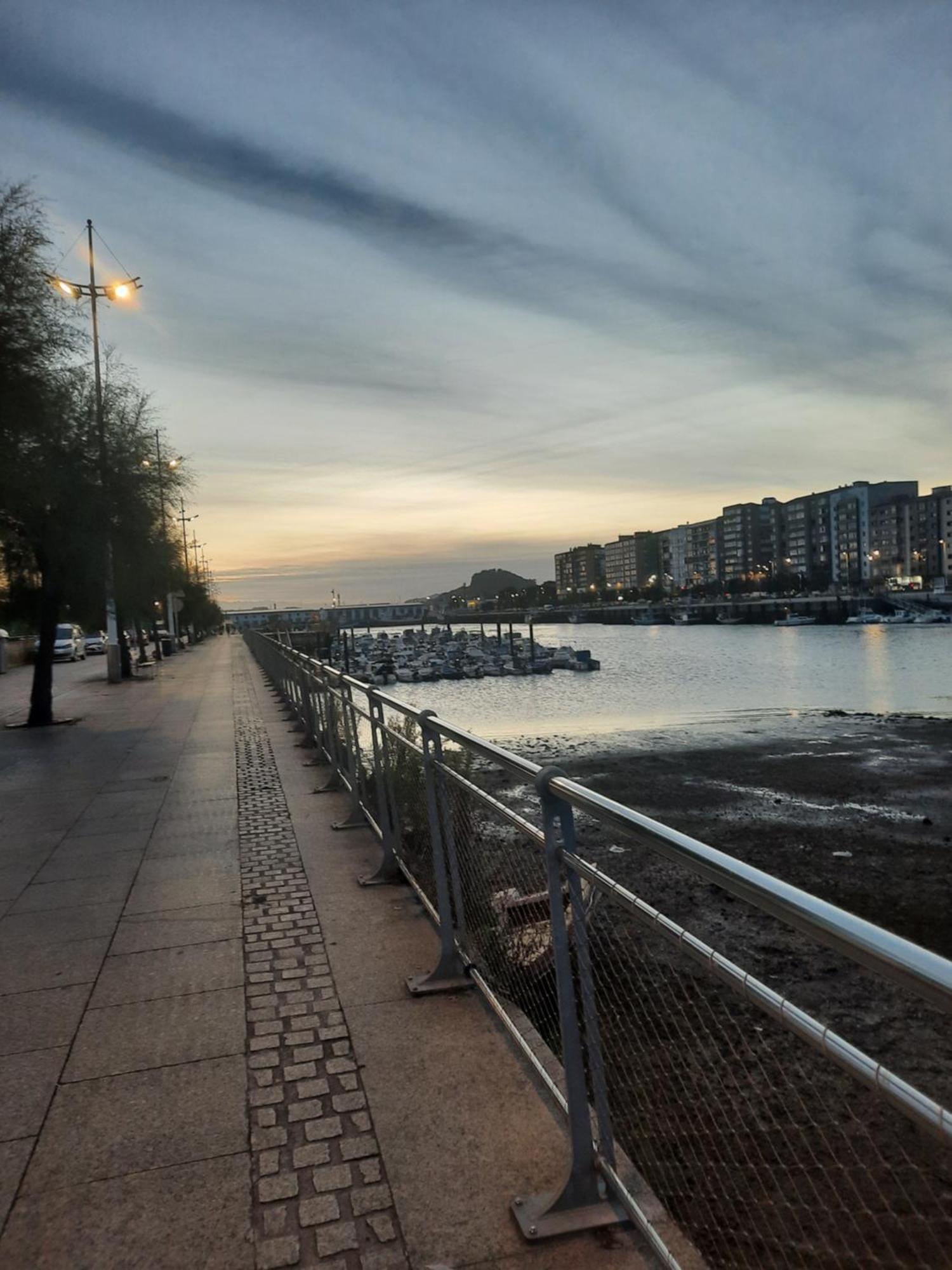 Apartamento Cerca Estaciones Santander Zewnętrze zdjęcie